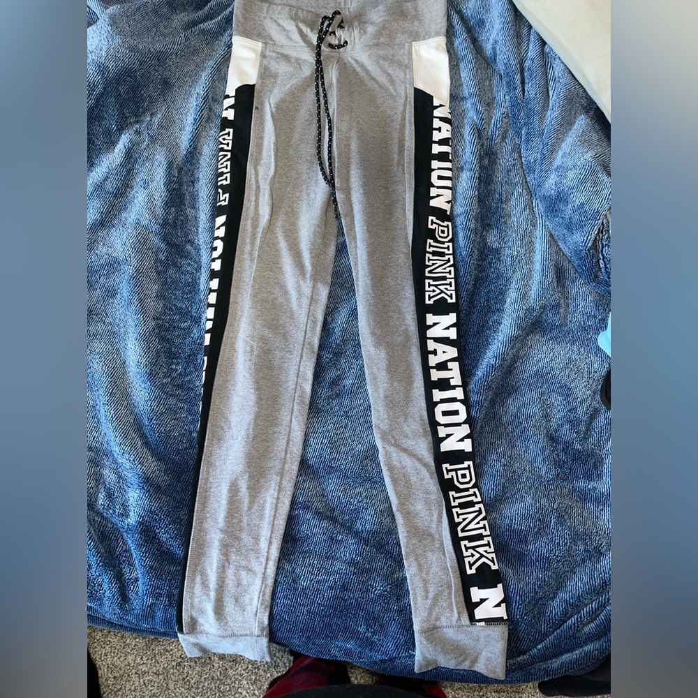 PINK joggers xs